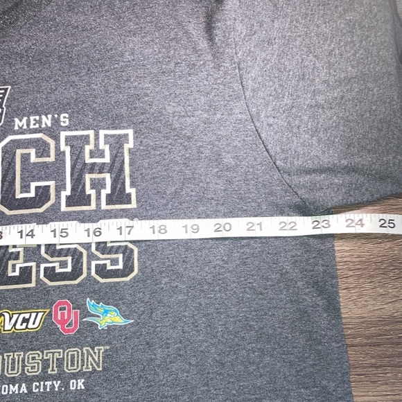Unisex XL Gray March Madness 2016 NCAA The Victory T Shirt EUC - Picture 5 of 7